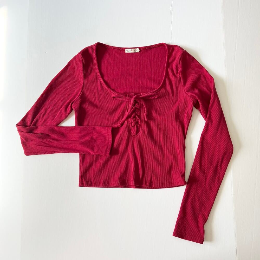 Long Sleeve Crop Top Size M Red Lace Up Ribbed‎ Knit